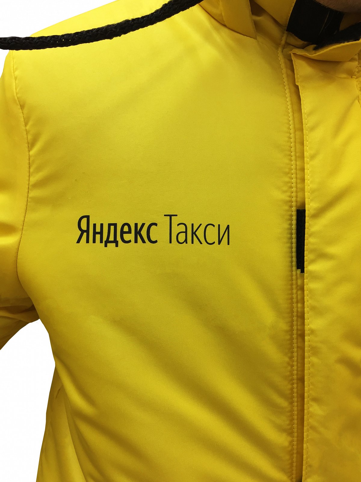 Пошив утепленных курток - пример модели куртка утепленная с нанесением логотипа